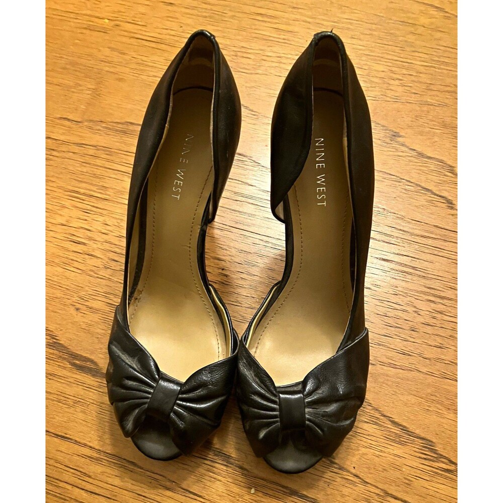 Nine West Black Leather Peep Toe Slip On Stiletto Pumps Bow Solid US 8M